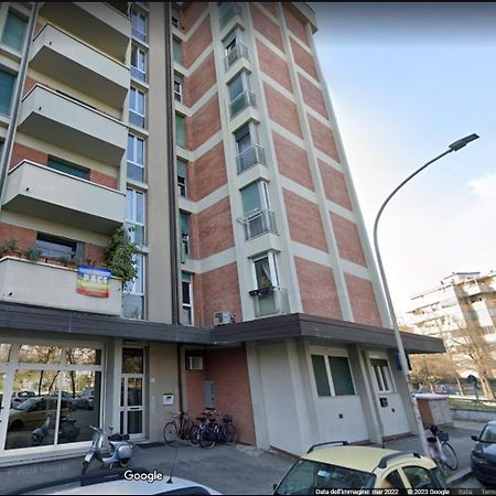 Ferienwohnung Penthouse F8 - Panoramic Terrace, View Two Towers Bologna Exterior foto
