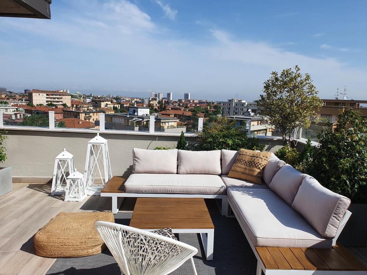 Ferienwohnung Penthouse F8 - Panoramic Terrace, View Two Towers Bologna Exterior foto