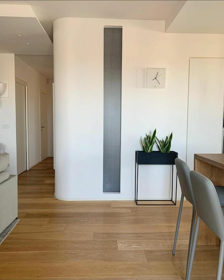Ferienwohnung Penthouse F8 - Panoramic Terrace, View Two Towers Bologna Exterior foto
