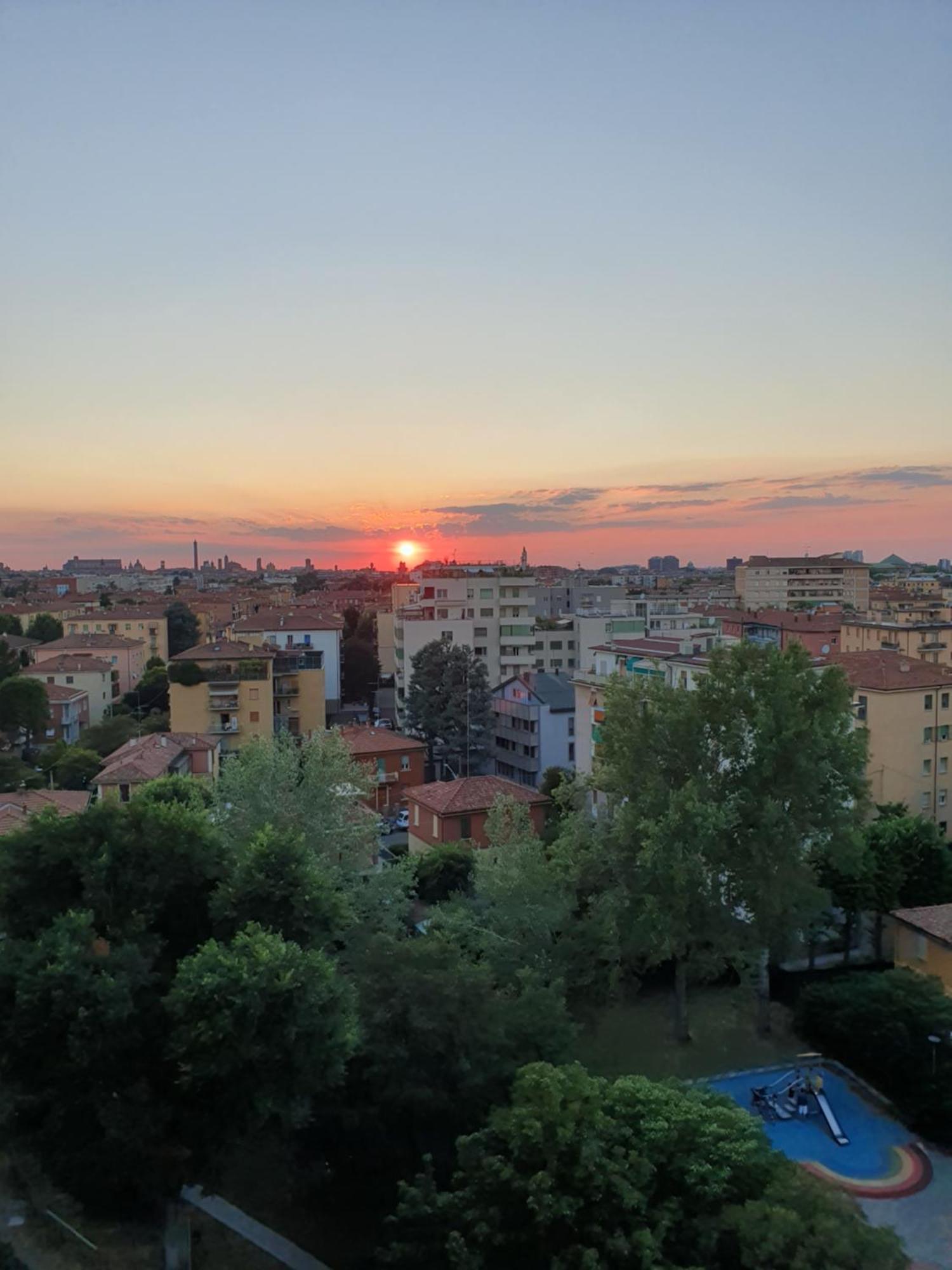 Ferienwohnung Penthouse F8 - Panoramic Terrace, View Two Towers Bologna Exterior foto